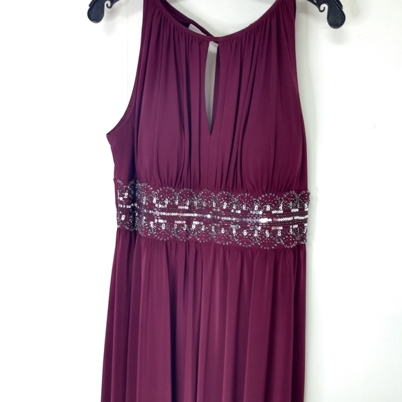 Women's Sleeveless long formal dress with beaded waist Sz 14 - Picture 8 of 10